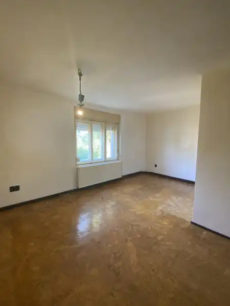 Eladó családi ház, Baracs 2 szoba 60 m² 25.9 M Ft