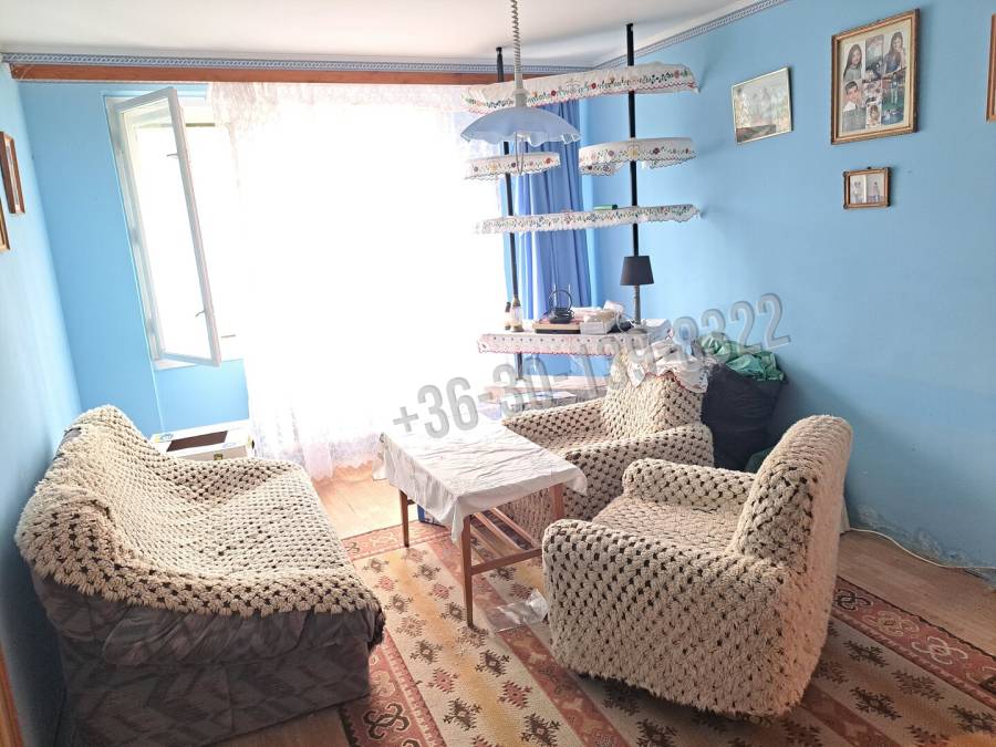 eladó téglalakás, Dunaújváros